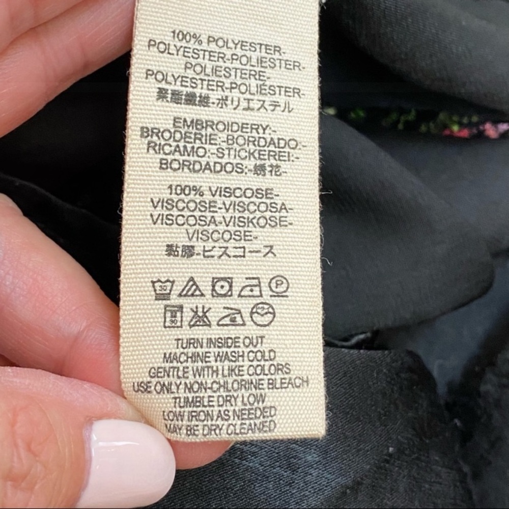 Free People Jessica High Neck Embroidered Black Peasant Blouse Top Boho Gypsy - Picture 15 of 16